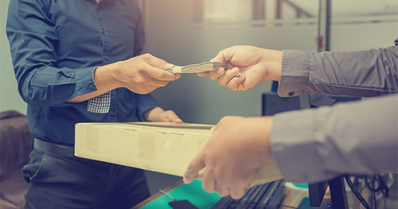 Immagine per: Cash and Carry: como funciona e qual escolher